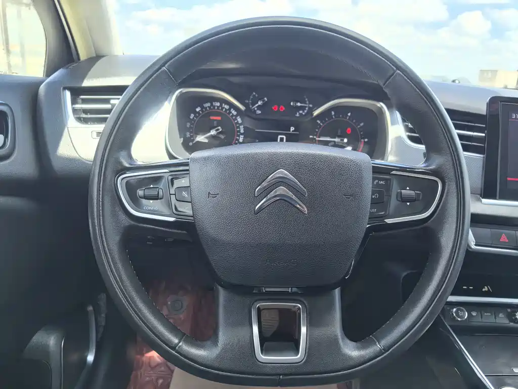 Citroen C5 — фото 10
