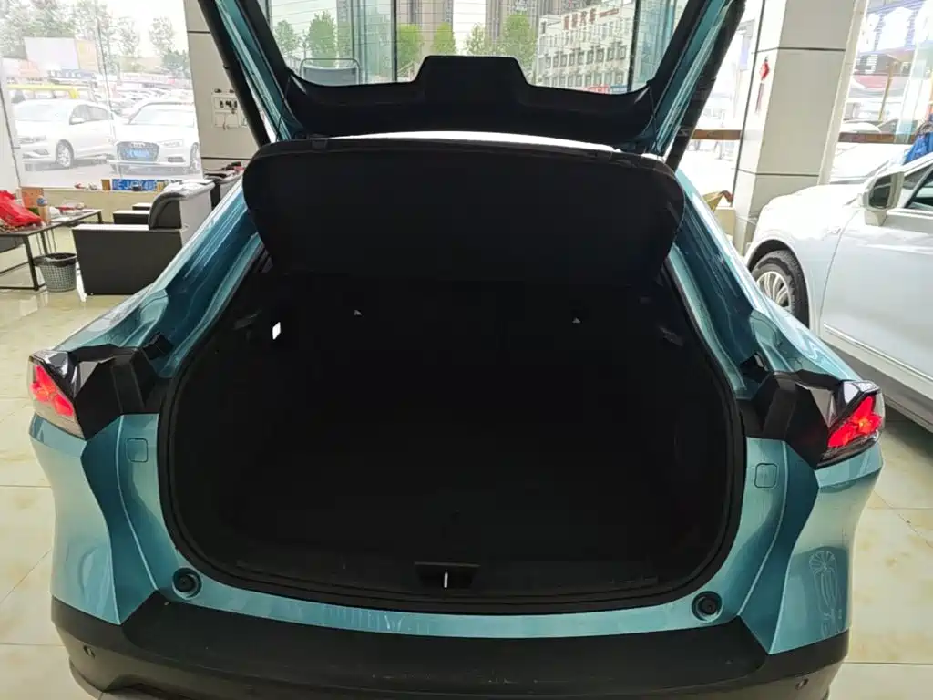 Deepal Deepal L07 — фото 19