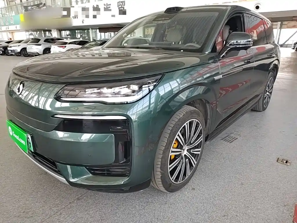 Denza Denza N9
