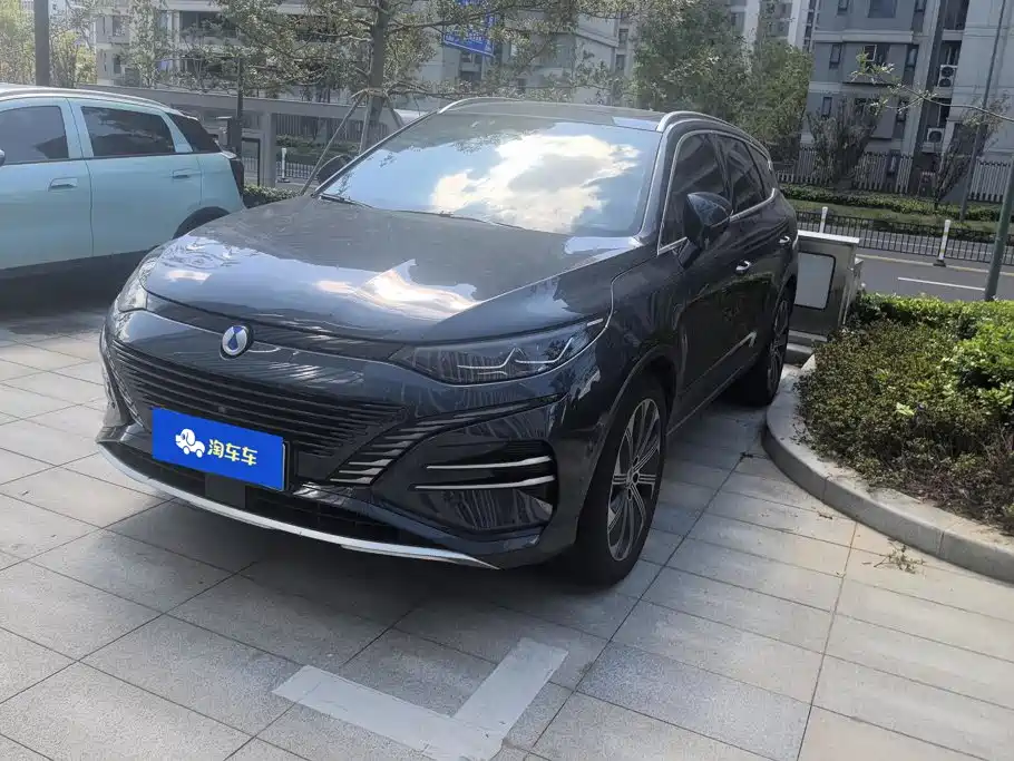 Denza Denza N8
