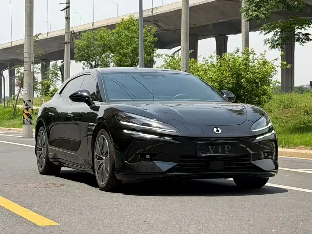 Denza Denza Z9GT