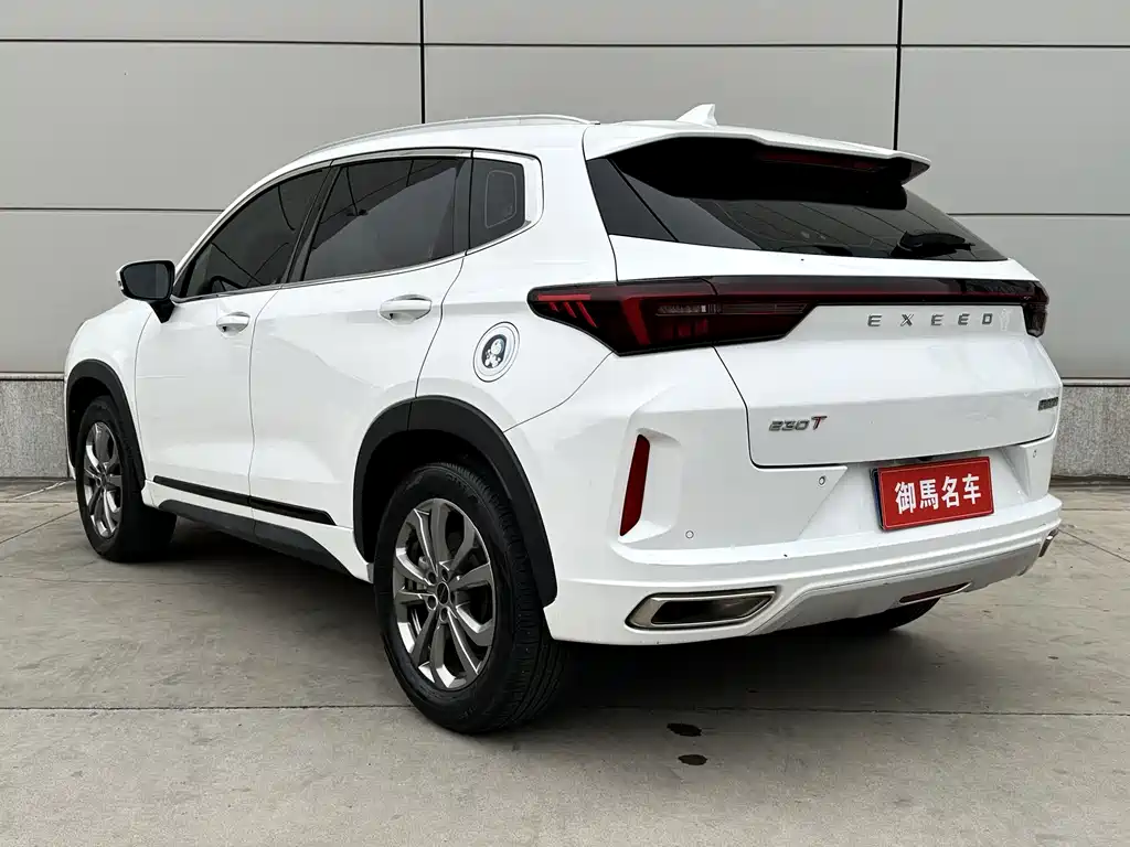 Exeed Zhaofeng — фото 14