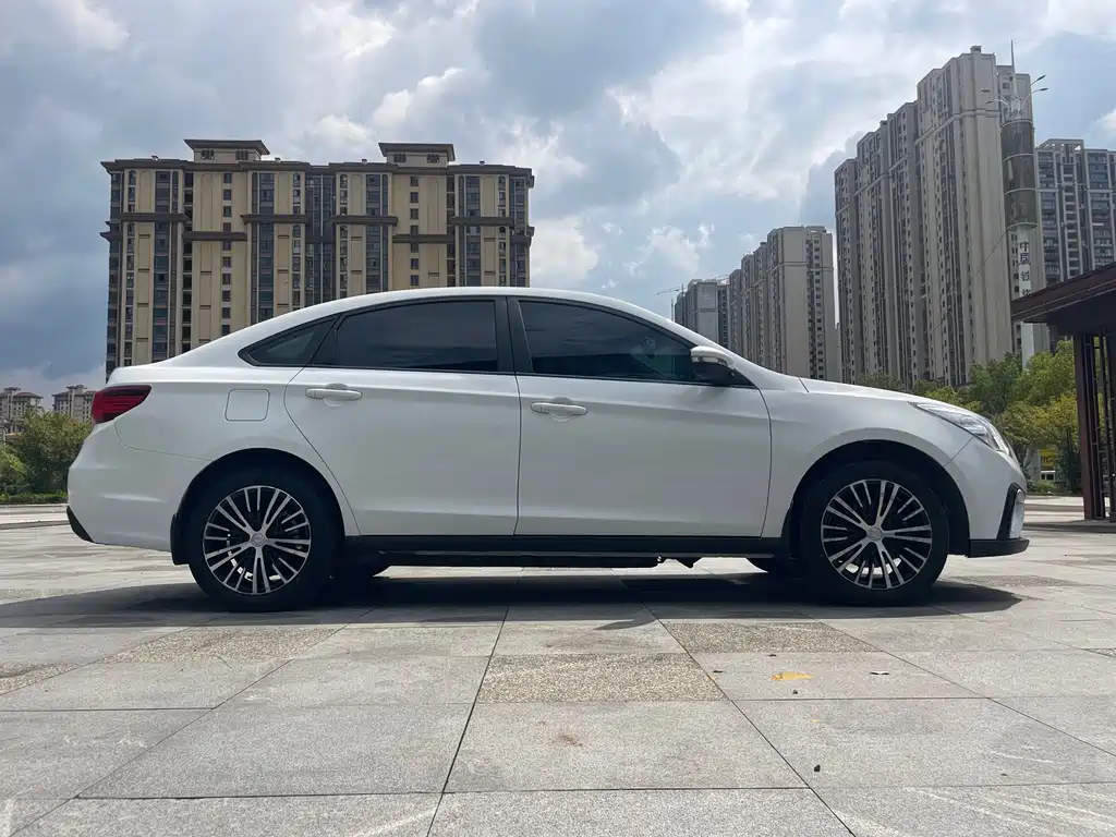 Fengxing Fengxing S50EV — фото 4
