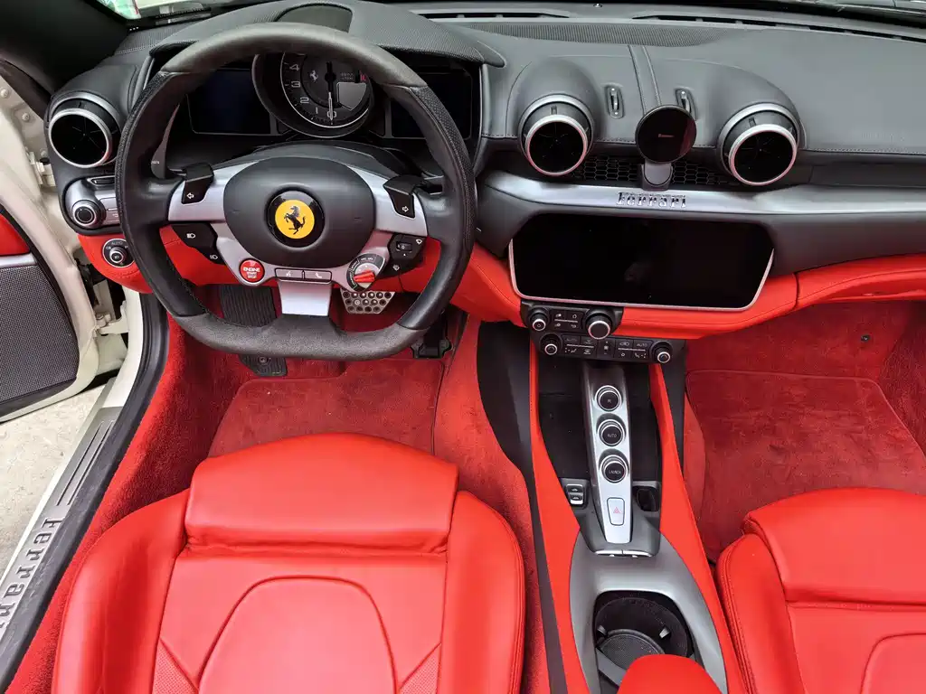 Ferrari Portofino — фото 20