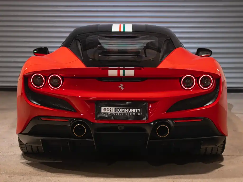 Ferrari F8 — фото 6