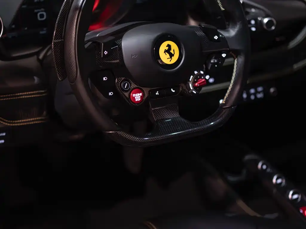 Ferrari F8 — фото 7