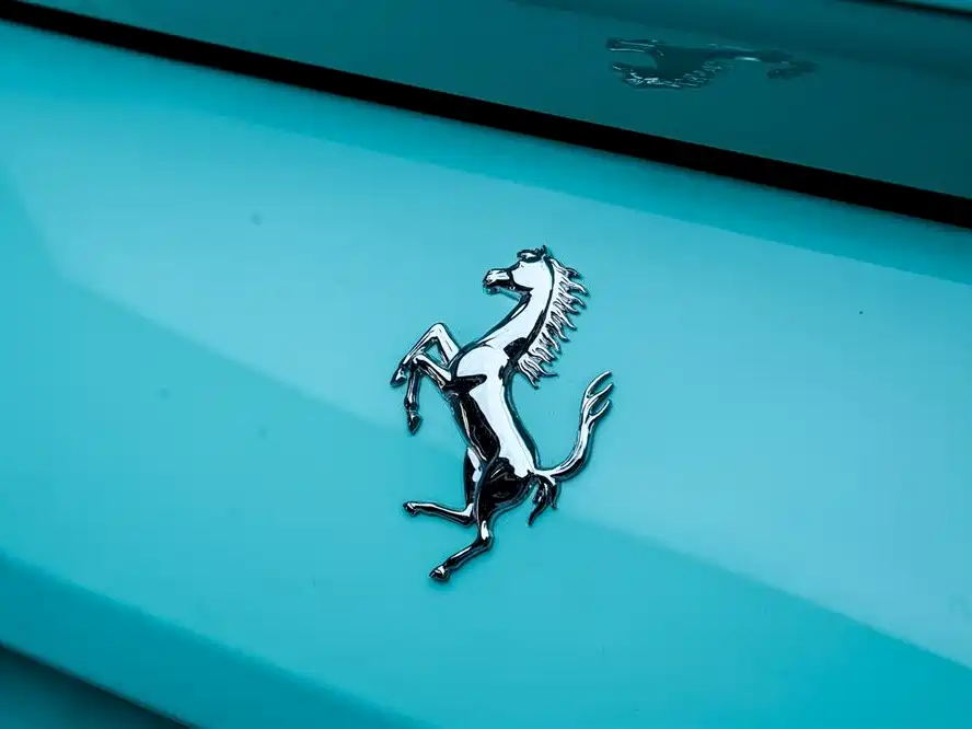 Ferrari 812 — фото 8