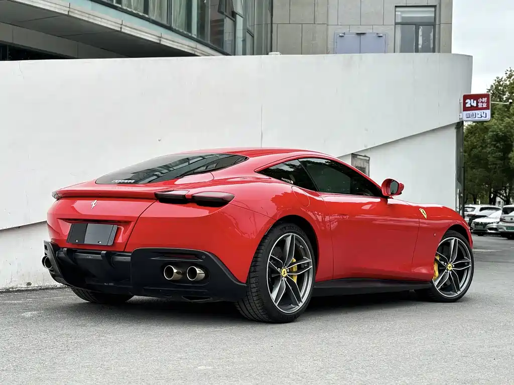 Ferrari Roma — фото 10