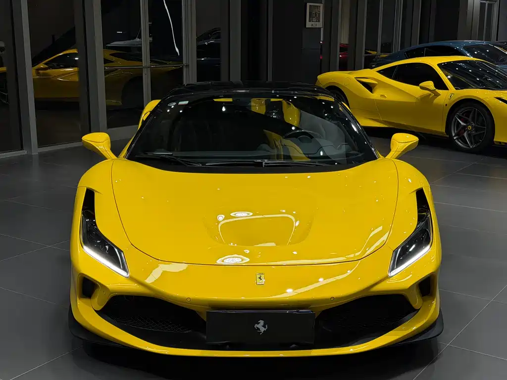 Ferrari F8 — фото 2