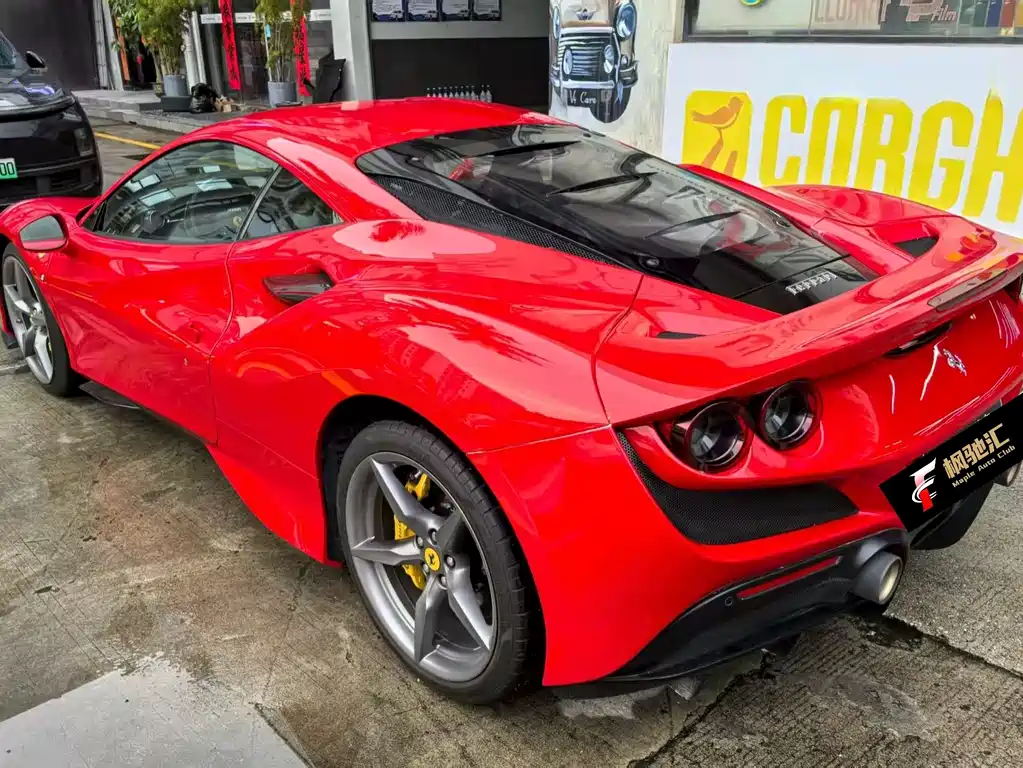 Ferrari F8 — фото 4