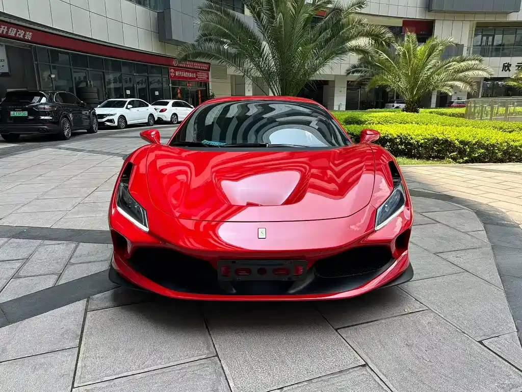 Ferrari F8 — фото 2