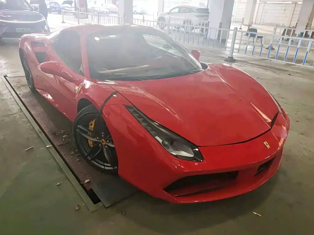 Ferrari 488 — фото 2