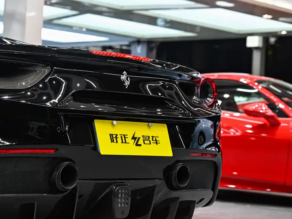 Ferrari 488 — фото 25