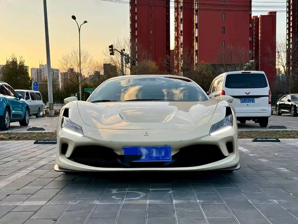 Ferrari F8 — фото 2