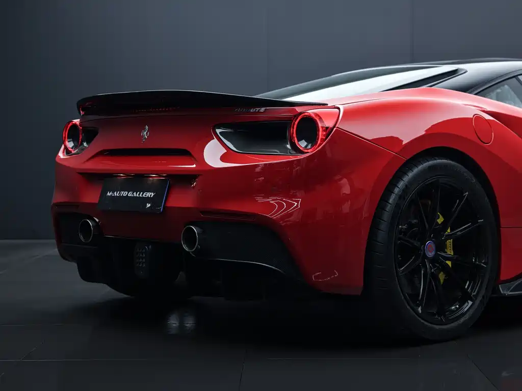Ferrari 488 — фото 19