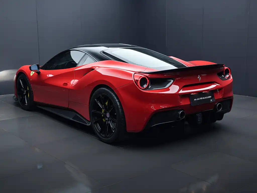 Ferrari 488 — фото 5