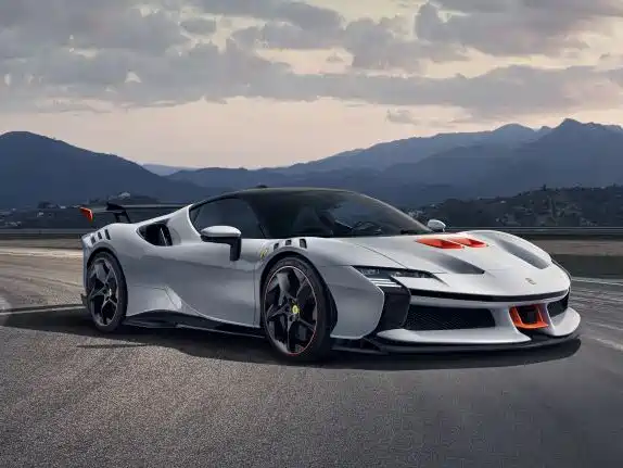 Ferrari SF90 — фото 2