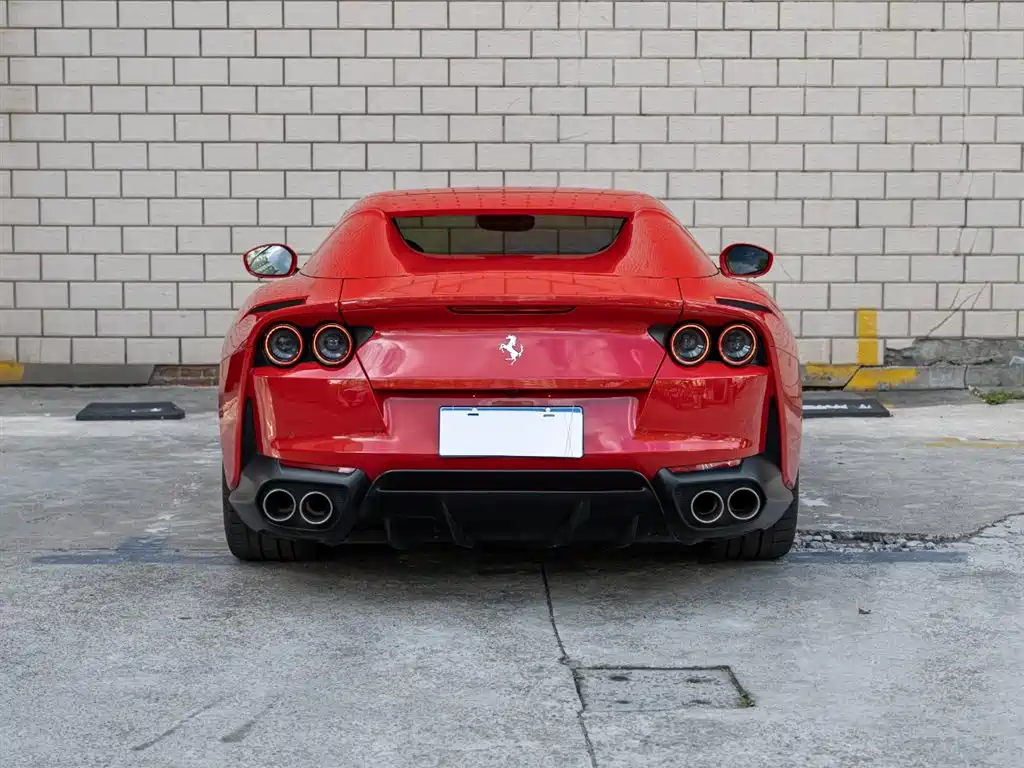 Ferrari 812 — фото 5