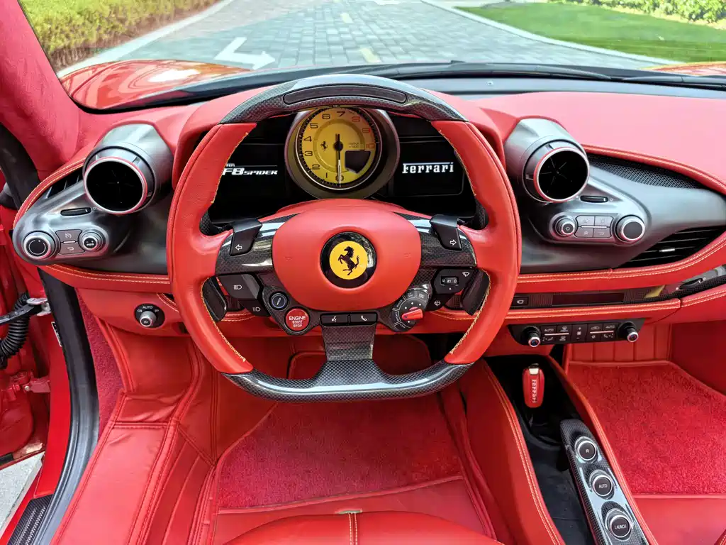 Ferrari F8 — фото 40