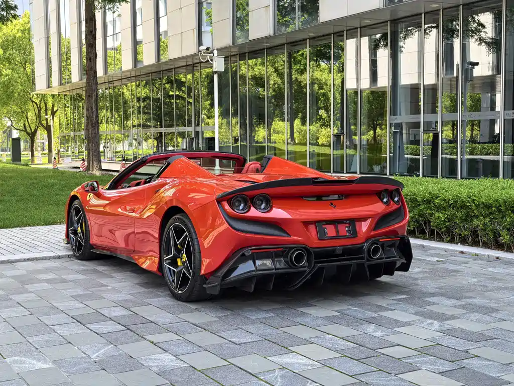 Ferrari F8 — фото 44
