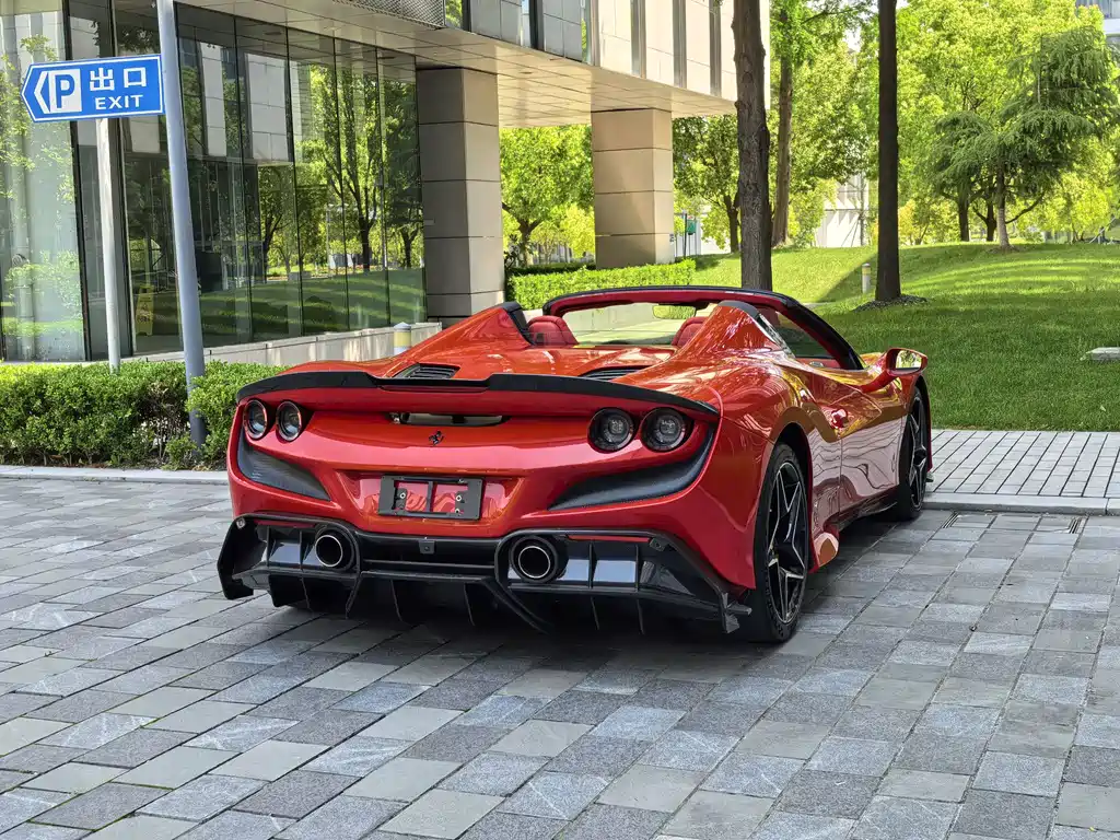 Ferrari F8 — фото 46
