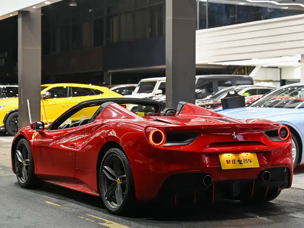 Ferrari 488 — фото 5