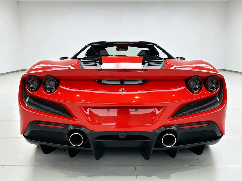 Ferrari F8 — фото 4