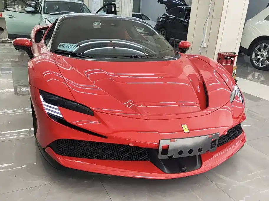 Ferrari SF90 — фото 2