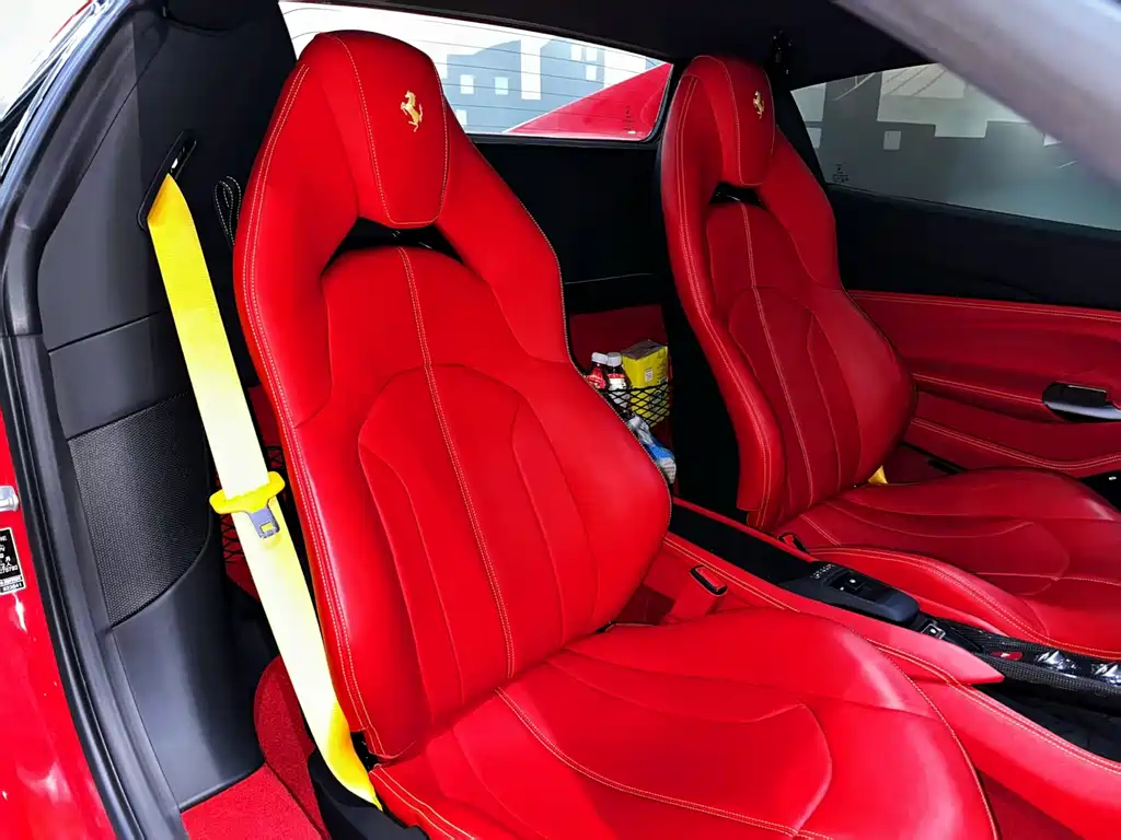 Ferrari F8 — фото 6