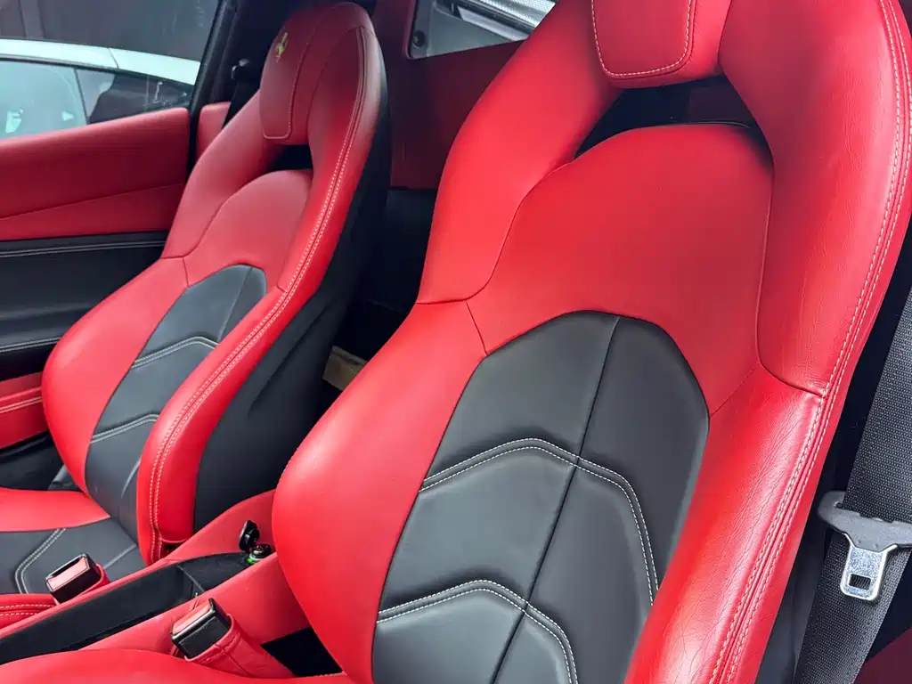 Ferrari 488 — фото 8