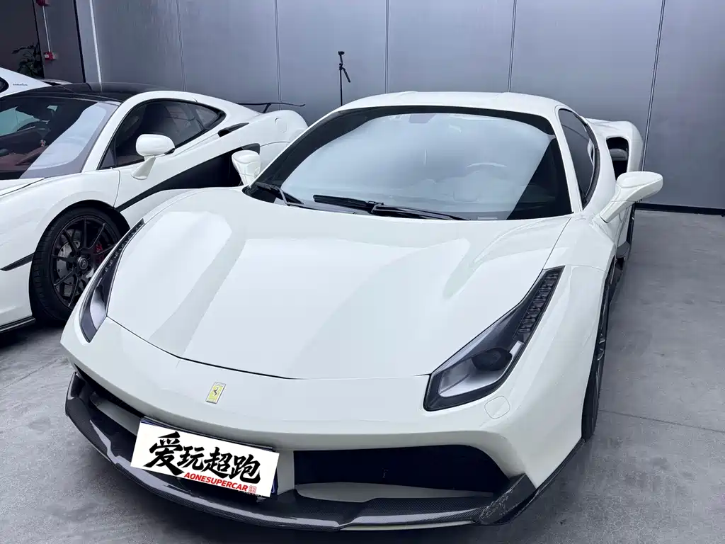 Ferrari 488