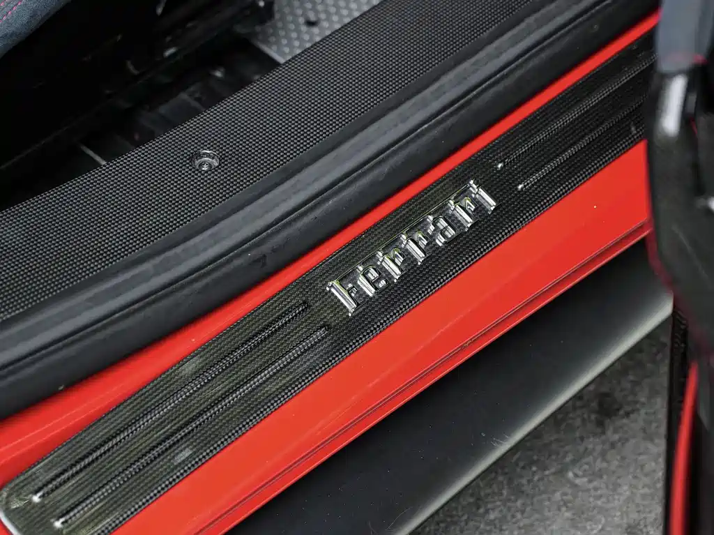 Ferrari 488 — фото 17