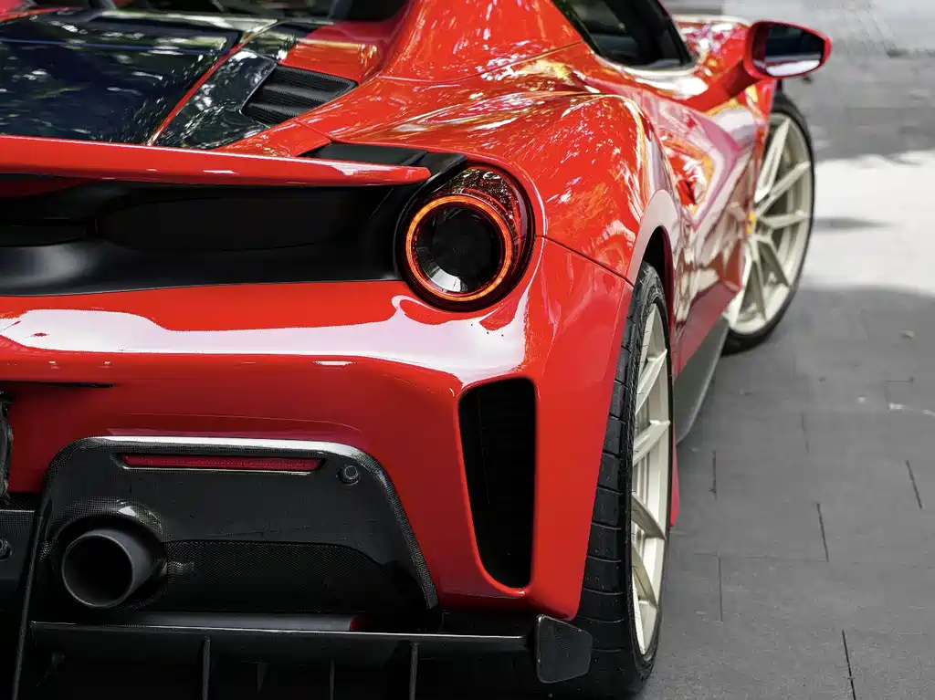 Ferrari 488 — фото 3