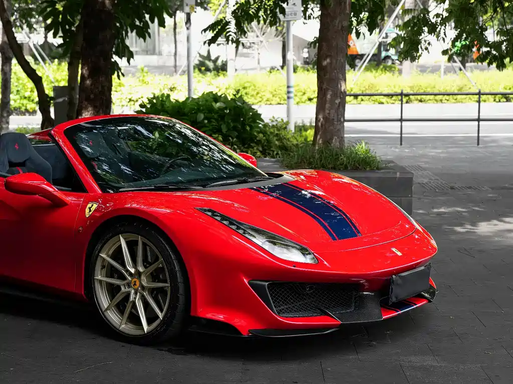 Ferrari 488 — фото 10