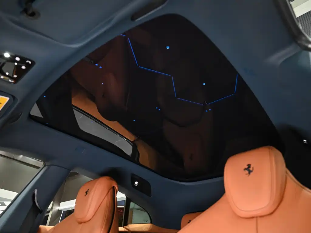 Ferrari Purosangue — фото 18