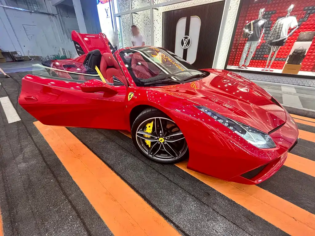 Ferrari 488 — фото 2