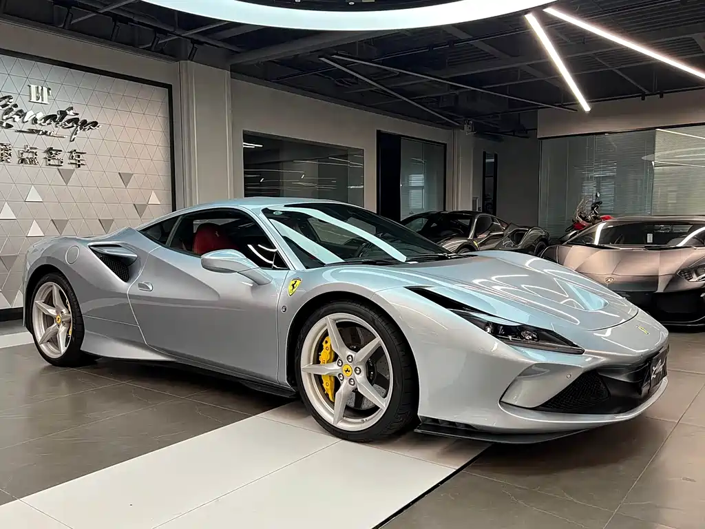 Ferrari F8 — фото 3