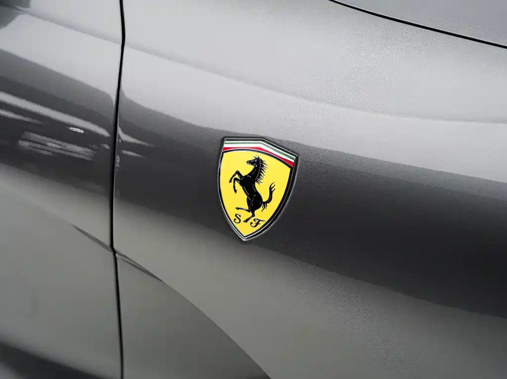 Ferrari 812 — фото 8