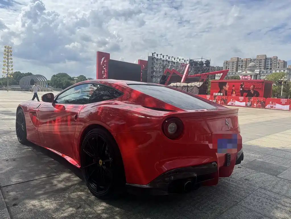 Ferrari F12berlinetta — фото 4