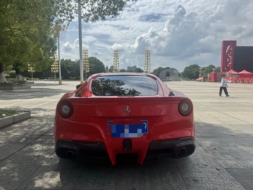 Ferrari F12berlinetta — фото 5