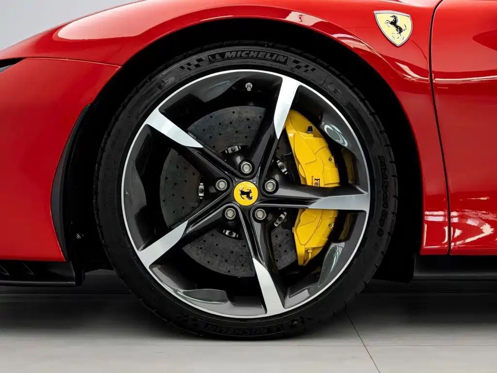 Ferrari SF90 — фото 5