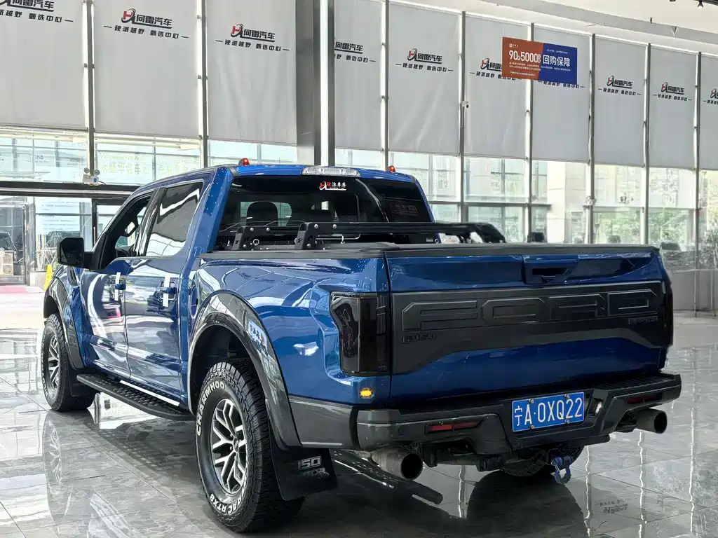 Ford F-150 Raptor — фото 8