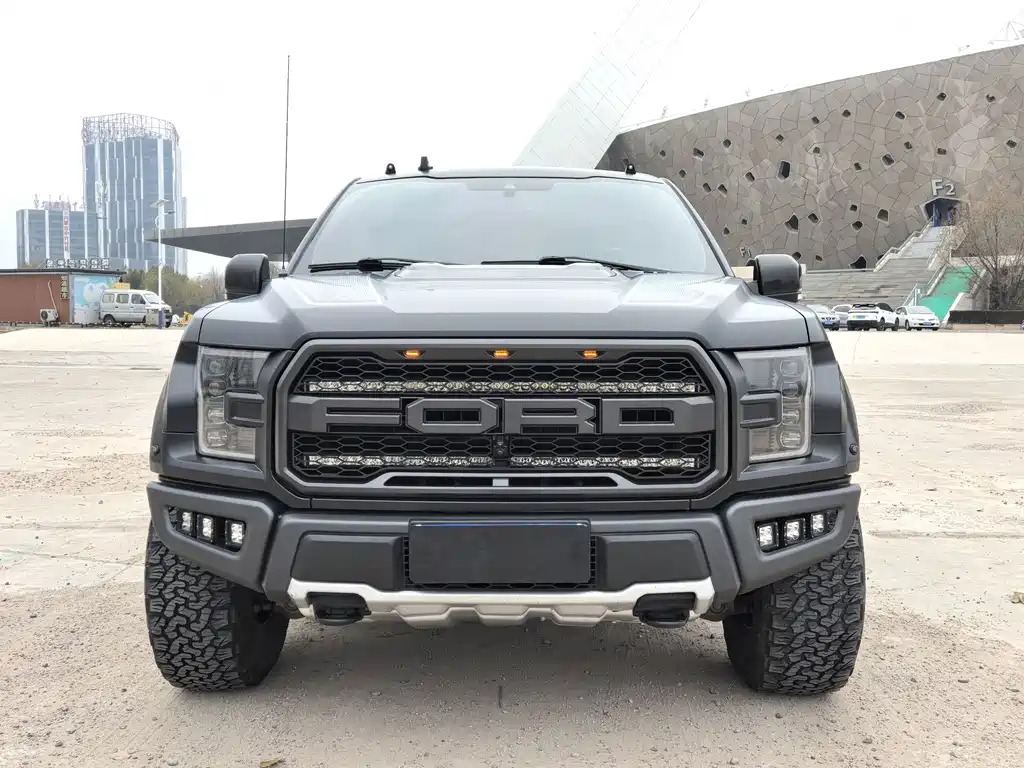 Ford F-150 Raptor — фото 2