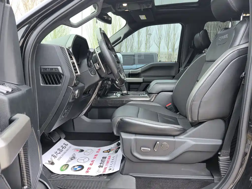 Ford F-150 Raptor — фото 11
