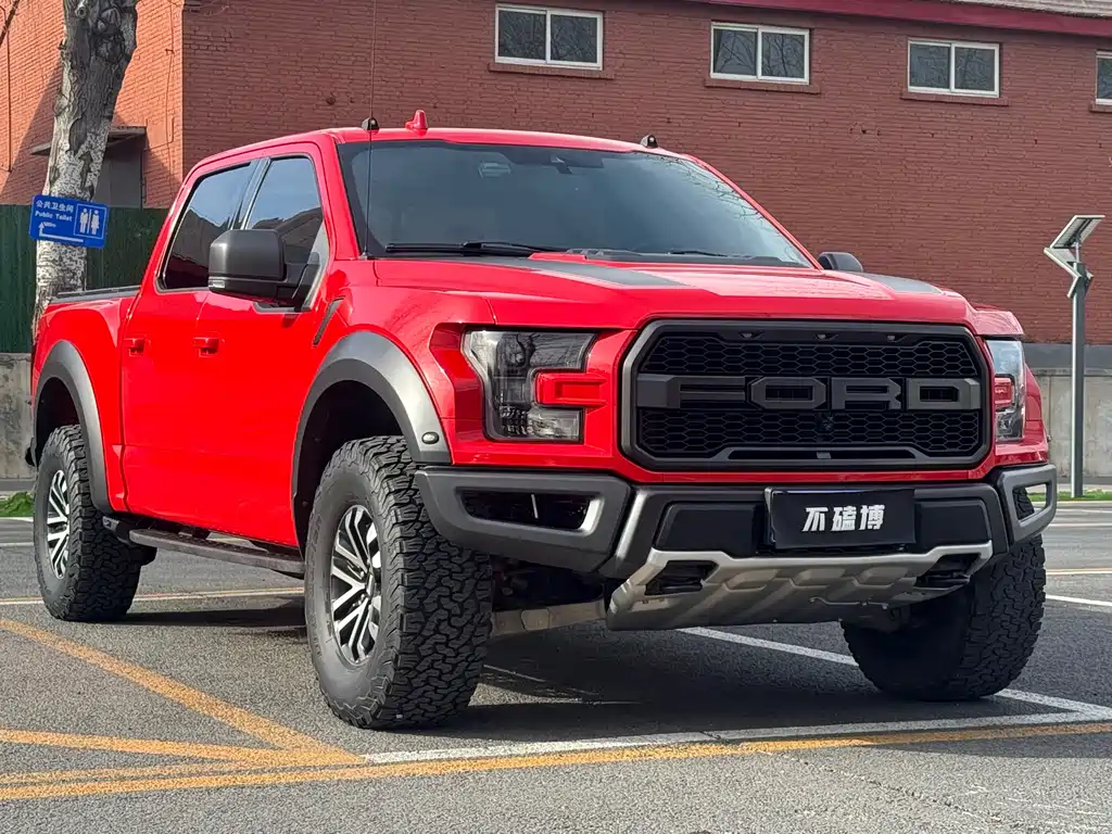Ford F-150 Raptor — фото 2