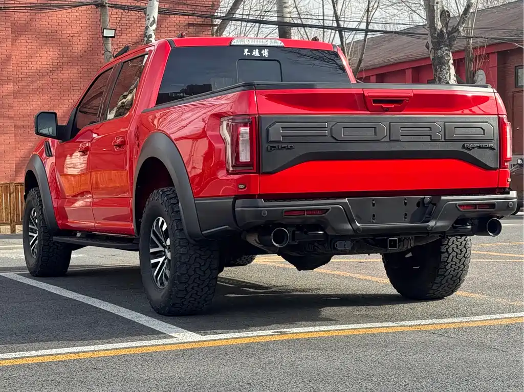Ford F-150 Raptor — фото 4