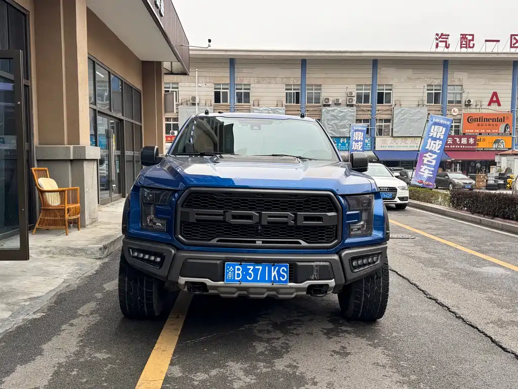 Ford F-150 Raptor — фото 2