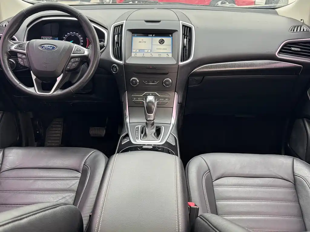 Ford Edge — фото 9