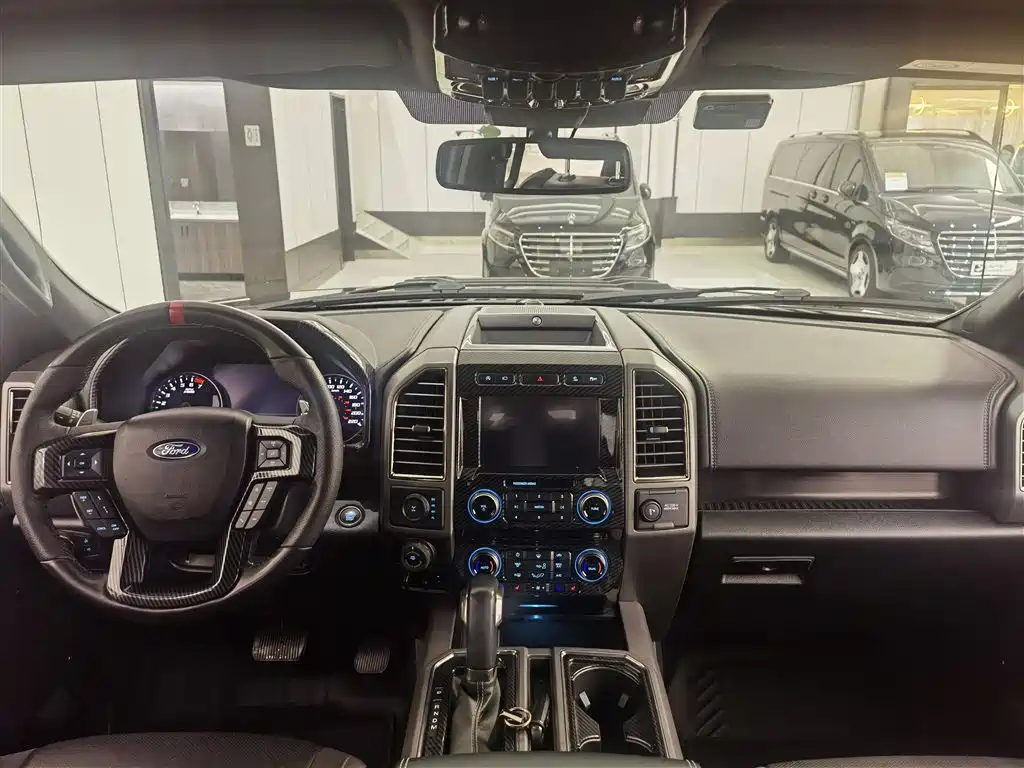 Ford F-150 Raptor — фото 14