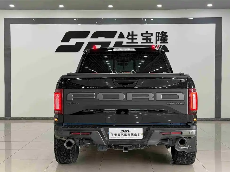 Ford F-150 Raptor — фото 5